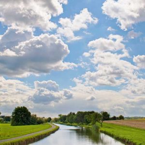 Elsass-Rhein-Marne-Kanal im Sommer