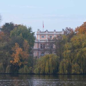 Sicht von Hausboot auf die Zeuthen-Herzog-Villa