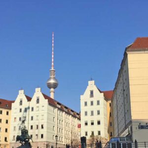 Sicht von Boot auf den Fernseherturm