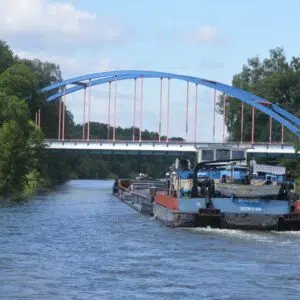 Eine Fähre auf der Havel-Oder-Wasserstraße