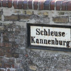 Schild von der Schleuse in Kannenburg